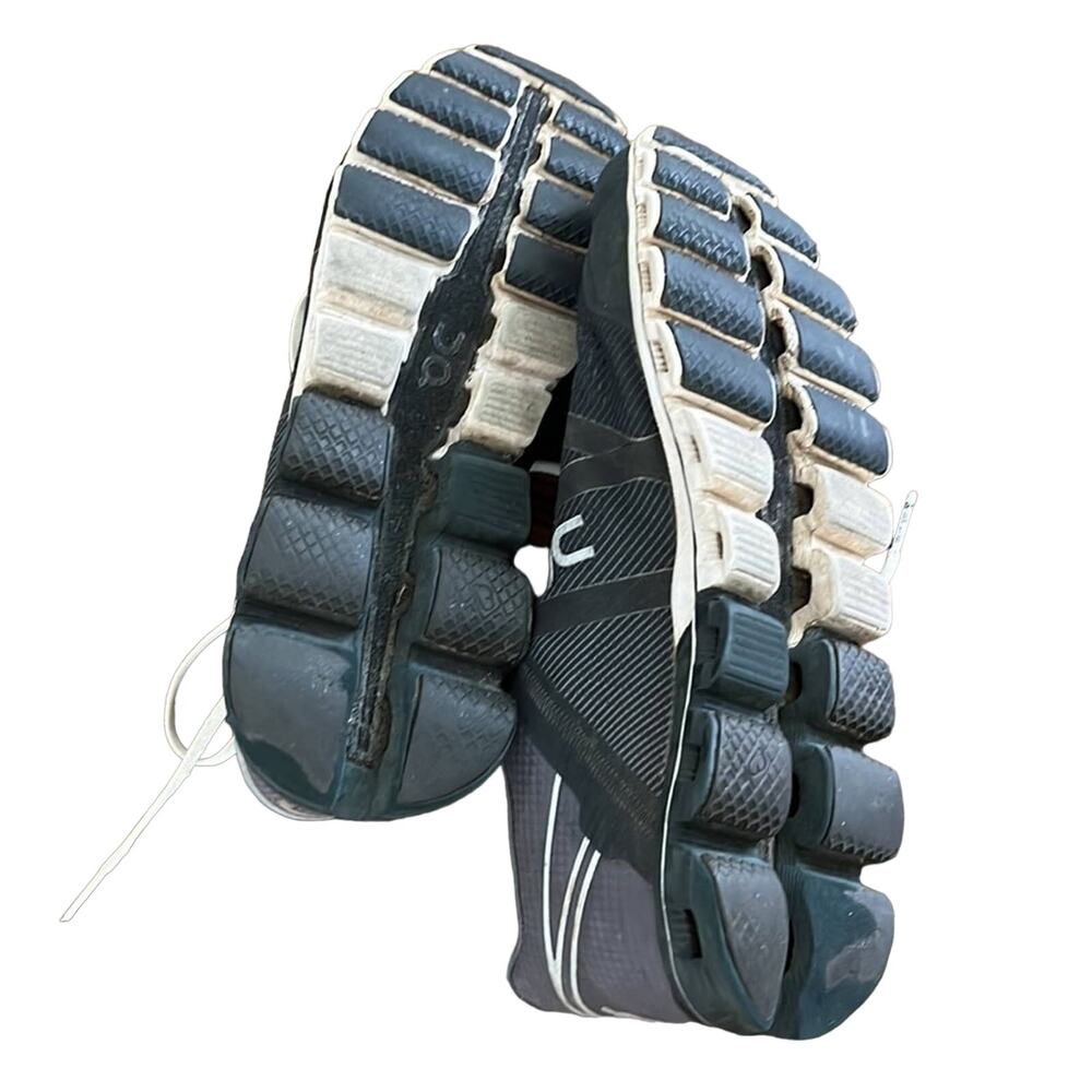 On Cloud Running Shoe Cloud 5 Dark Gray- 7.5 - image 4